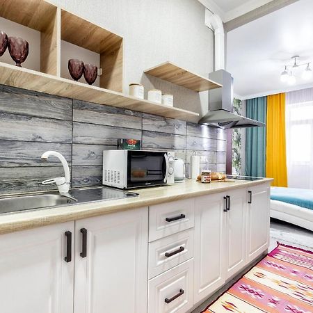Cosy flat in the city center Astana Exterior foto